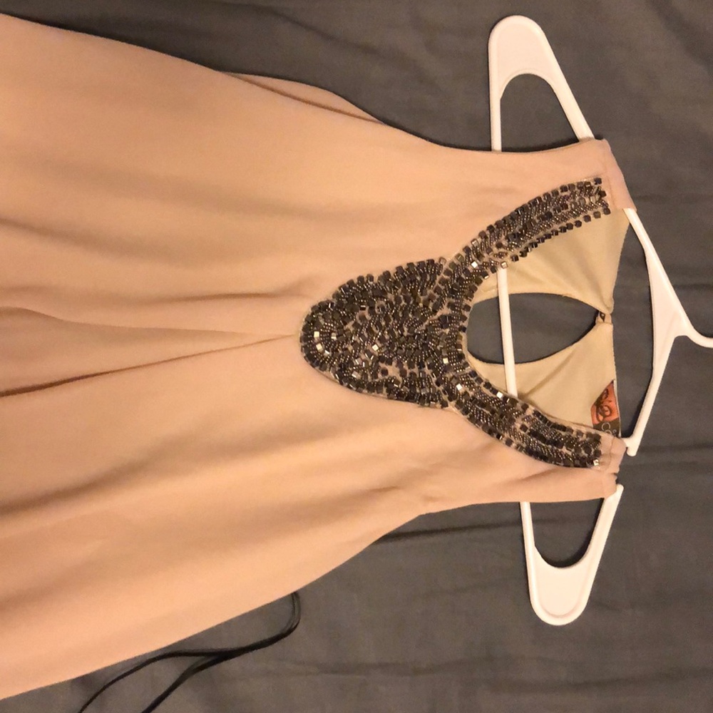 Women’s beige shift dress coveted clothing